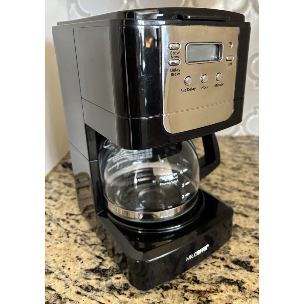 Mr. Coffee jwx3 5 Cup Programmable Coffee Maker w/ Carafe & Basket -TESTED/WORKS